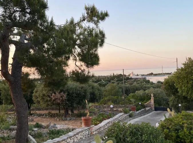 Monte Simeone 3* פולינאנו א מארה