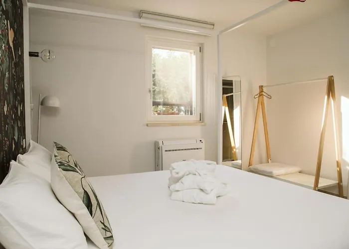 לינה וארוחת בוקר Monte Simeone