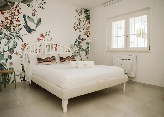 לינה וארוחת בוקר Monte Simeone 3*