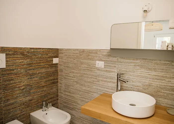 לינה וארוחת בוקר Monte Simeone 3*