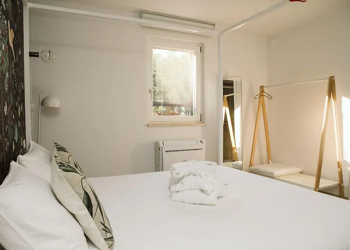 Monte Simeone לינה וארוחת בוקר