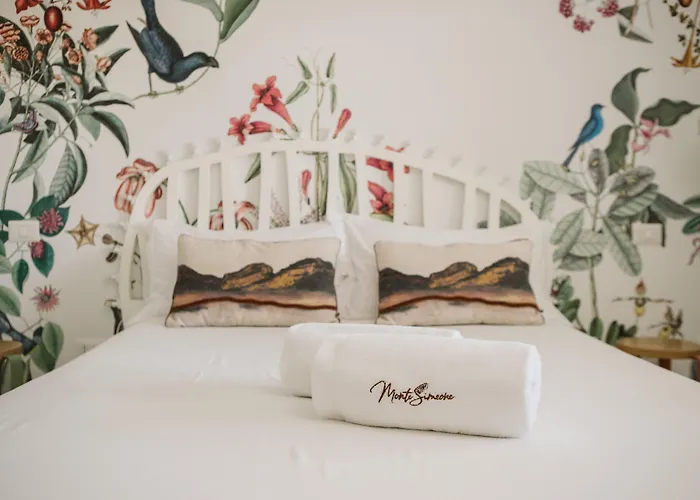 Monte Simeone לינה וארוחת בוקר פולינאנו א מארה