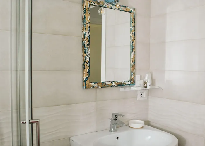 Monte Simeone 3* פולינאנו א מארה